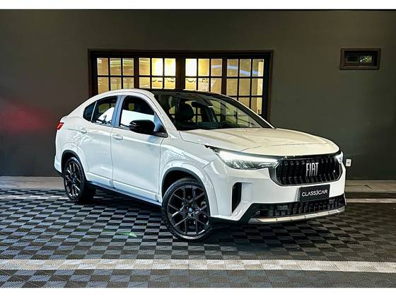 FIAT FASTBACK 1.0 TURBO 200 HYBRID IMPETUS CVT FIAT FASTBACK 1.0 TURBO 200 HYBRID IMPETUS CVT